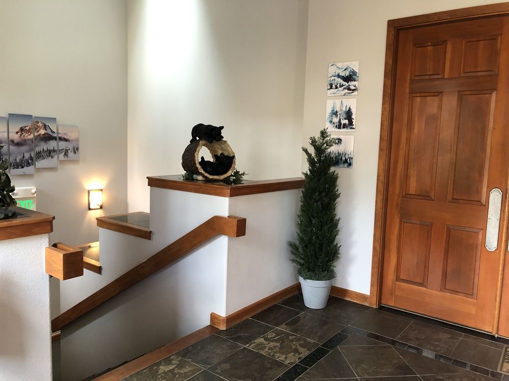 Southview Office Condo: 30792 Southview Dr, Evergreen, CO 80439